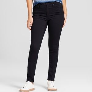 High-Rise Skinny Jeans